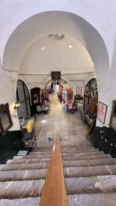 Aynalı Çarşı