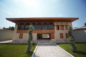 ŞEMAKİ EVİ MÜZESİ
