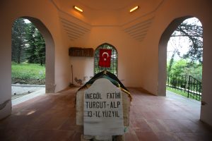 TURGUT ALP