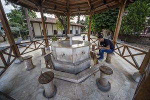 VANİ MEHMED EFENDİ CAMİ VE TÜRBESİ