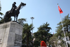 ATATURK ANITI (3)